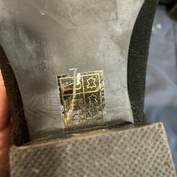 Jeffery Campbell Black + Gold Star Suede Booties sz 7 - Picture 6 of 6